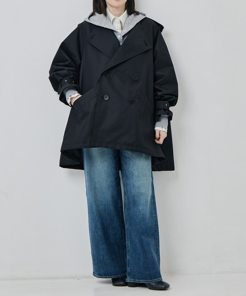 08sircus（ゼロエイトサーカス）の「[08sircus/ゼロハチサーカス]Giza cotton short trench coat（トレンチコート・レディース・ブラック/ベージュ・1）」の11枚目の写真
