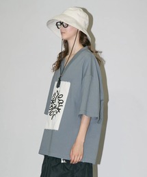 my beautiful landlet（マイビューティフルランドレット）の「【my beautiful landlet】 USA COTTON V-NECK BIG T-SHIRT - print（Tシャツ/カットソー）」