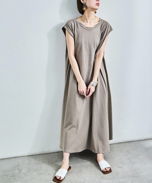 Fashion Letter(ファッションレター)の「フレンチスリーブ Tシャツワンピース(ワンピース・レディース・ブラック/グレイッシュベージュ・M)」の5枚目の写真
