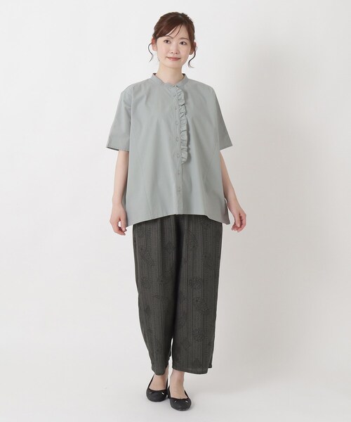 one'sterrace(ワンズテラス)の「レーヨンツイル プリントパンツ(その他パンツ・レディース・ブルー系その他7/グレー系その他7/レッド系9・02)」の12枚目の写真