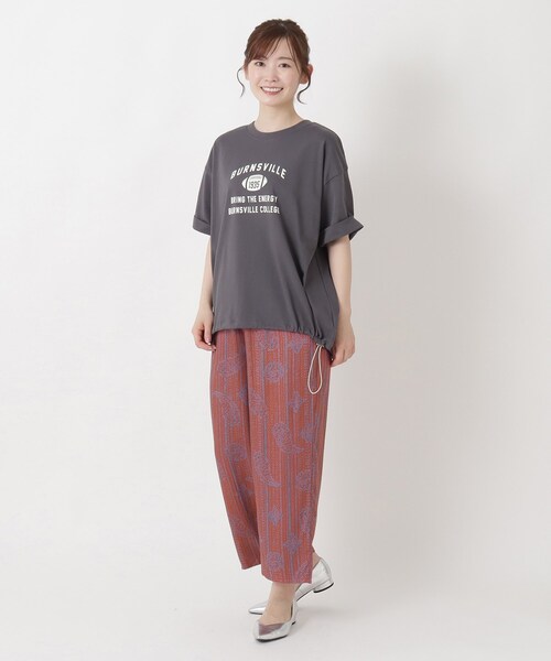 one'sterrace(ワンズテラス)の「レーヨンツイル プリントパンツ(その他パンツ・レディース・ブルー系その他7/グレー系その他7/レッド系9・02)」の14枚目の写真