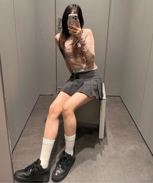 MUSINSA STANDARD WOMAN（ムシンサスタンダードウーマン）の「ウィメンズチェックシアーロングスリーブTシャツ[ベージュ]（Tシャツ/カットソー・レディース・その他・X-SMALL/SMALL/MEDIUM/LARGE）」の10枚目の写真