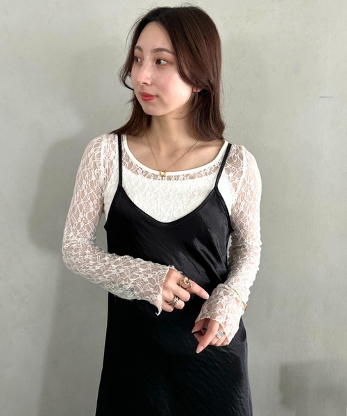 MYMOOD.（マイムード）の「セミフレアサテンドレス キャミロングワンピース 肩ひもアジャスター付き（ワンピース・レディース・ブラック/アイボリー・FREE）」の12枚目の写真