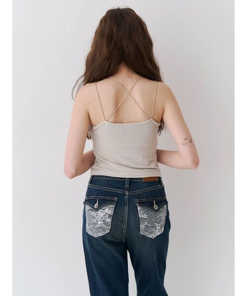 EVRIS(エヴリス)の「レースドッキングフレアデニムパンツ(デニムパンツ・レディース・インディゴブルー/ライトブルー・SMALL/MEDIUM)」の13枚目の写真