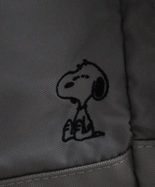 SNOOPY(スヌーピー)の「SNOOPY スヌーピー ボストンリュック 2way ロゴテープ(ボストンバッグ・レディース・グレー・FREE)」の15枚目の写真