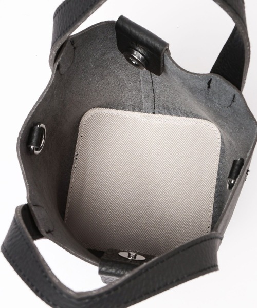 mysty woman（ミスティウーマン）の「miniバケツBAG 782953（ショルダーバッグ・レディース・ブラック/レッド/ブラウン・FREE）」の16枚目の写真