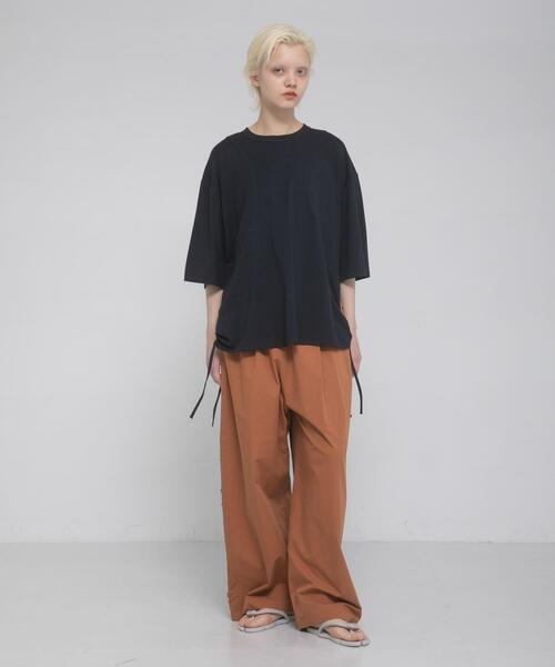 LAATO(ラート)の「shirring over tee(Tシャツ/カットソー・レディース・ブラウン/ネイビー/イエロー・FREE)」の8枚目の写真
