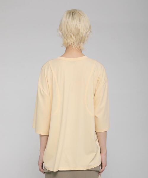LAATO(ラート)の「shirring over tee(Tシャツ/カットソー・レディース・ブラウン/ネイビー/イエロー・FREE)」の19枚目の写真