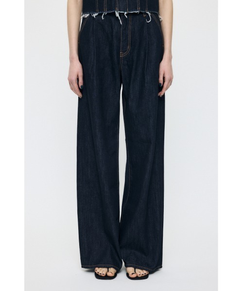 TUCK WIDE LIGHT STRAIGHT（デニムパンツ）｜MOUSSY（マウジー）の