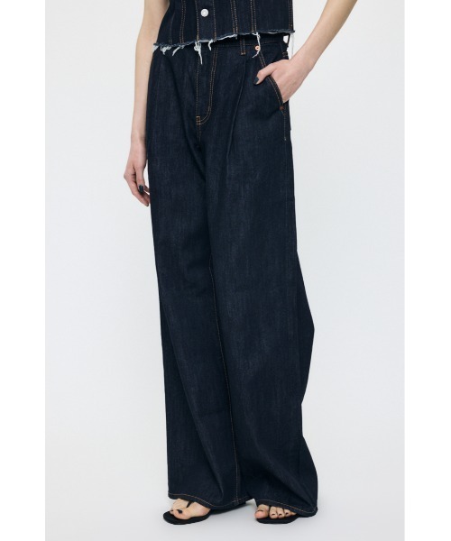 MOUSSY(マウジー)の「TUCK WIDE LIGHT STRAIGHT(デニムパンツ・レディース・ワンウォッシュ/ライトブルー・0/1/2)」の20枚目の写真