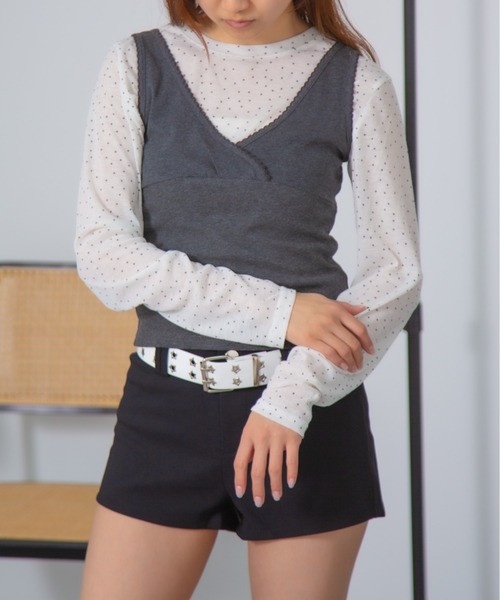 Chiina(チーナ)の「Chiina / スタースタッズベルト付ショートパンツ(チノパンツ・レディース・ブラック/ホワイト・MEDIUM/SMALL)」の11枚目の写真