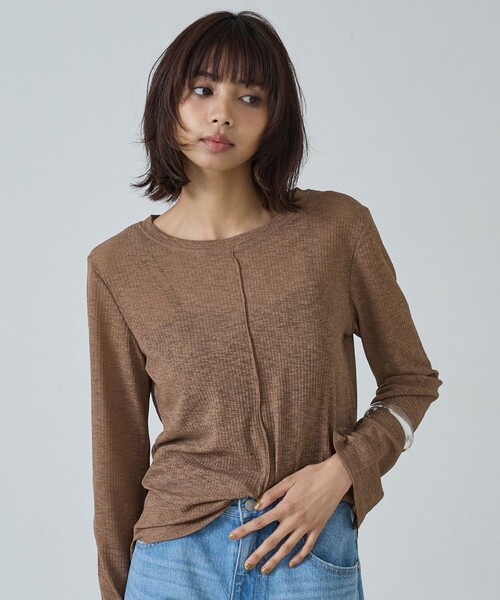 abahouse mavie(アバハウスマヴィ)の「【ヘルシーな透け感】シアーフライスロンT(Tシャツ/カットソー・レディース・モカ/アイボリー/サックスブルー/ブラック/オフホワイト・フリー)」の4枚目の写真