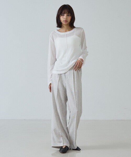 abahouse mavie(アバハウスマヴィ)の「【ヘルシーな透け感】シアーフライスロンT(Tシャツ/カットソー・レディース・モカ/アイボリー/サックスブルー/ブラック/オフホワイト・フリー)」の6枚目の写真