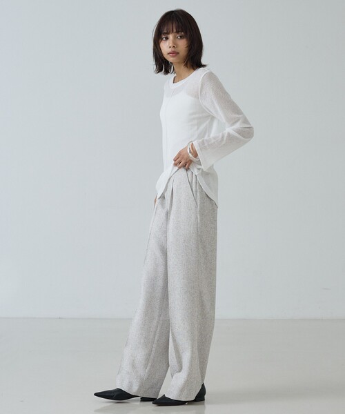 abahouse mavie(アバハウスマヴィ)の「【ヘルシーな透け感】シアーフライスロンT(Tシャツ/カットソー・レディース・モカ/アイボリー/サックスブルー/ブラック/オフホワイト・フリー)」の7枚目の写真