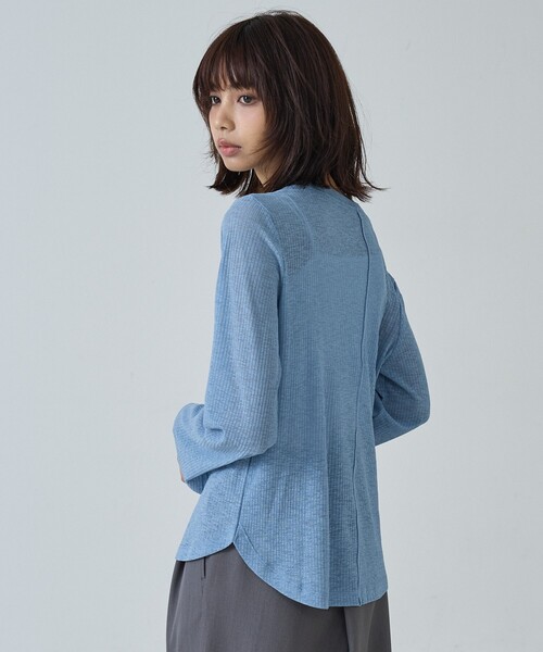 abahouse mavie(アバハウスマヴィ)の「【ヘルシーな透け感】シアーフライスロンT(Tシャツ/カットソー・レディース・モカ/アイボリー/サックスブルー/ブラック/オフホワイト・フリー)」の17枚目の写真