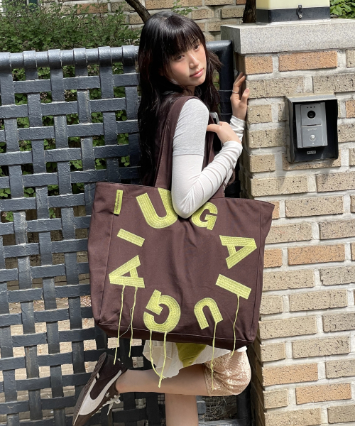 IUGAMAKARAS（イウガマカラス）の「IUGA Big Shopper Bag (Brown)（エコバッグ/サブバッグ・レディース・その他・FREE）」の6枚目の写真