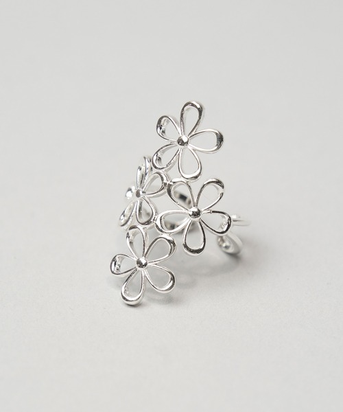 MAISON SPECIAL(メゾンスペシャル)の「《UNISEX》Multi-flower Motif Ring/マルチフラワーモチーフリング【MAISON SPECIAL/メゾンスペシャル】(リング・メンズ・シルバー・FREE)」の3枚目の写真