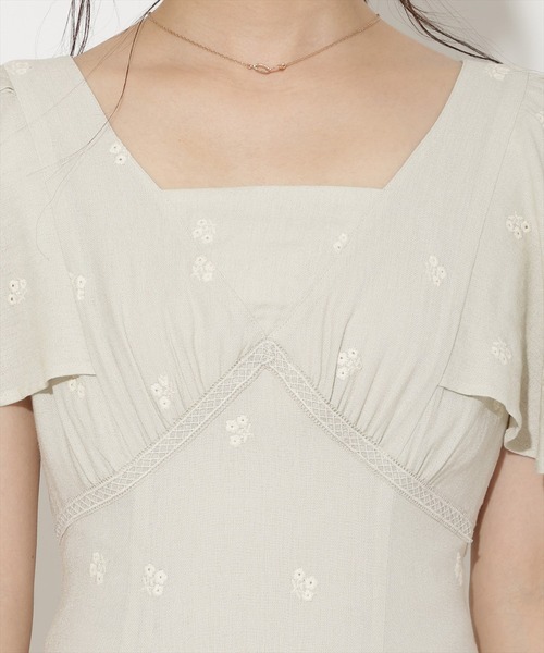 WILLSELECTION(ウィルセレクション)の「小花刺繍フレアスリーブワンピース(ワンピース・レディース・ダークブラウン/グリーン/ブラック/アイボリー・FREE)」の9枚目の写真