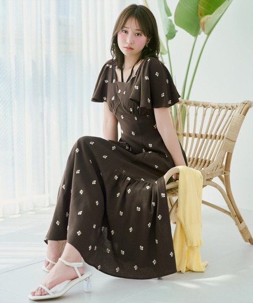 WILLSELECTION(ウィルセレクション)の「小花刺繍フレアスリーブワンピース(ワンピース・レディース・ダークブラウン/グリーン/ブラック/アイボリー・FREE)」の15枚目の写真