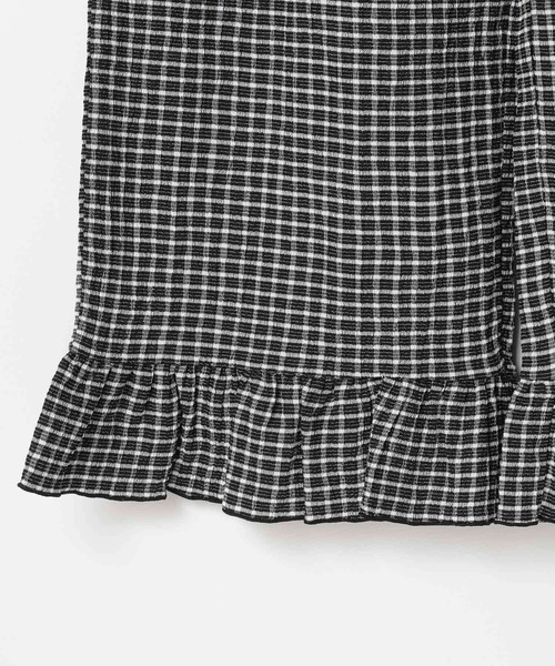 LOWRYS FARM(ローリーズファーム)の「スソフリルカットパンツ 880118(その他パンツ・レディース・ブラック/イエロー/アイボリー/ブラック系その他・MEDIUM/SMALL)」の17枚目の写真