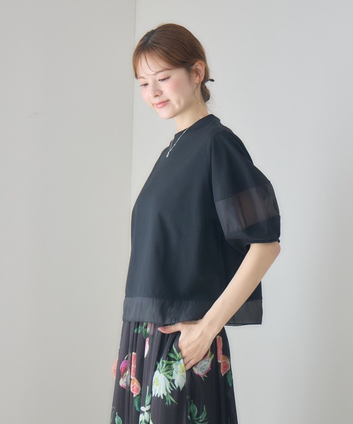 KATHARINE ROSS(キャサリンロス)の「オーガンジー切替パフプルオーバー(Tシャツ/カットソー・レディース・オフホワイト/ブラック・MEDIUM)」の1枚目の写真