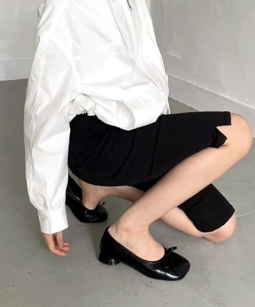 SHEENA(シーナ)の「【3サイズ展開】裾スリットストレッチカプリパンツ(その他パンツ・レディース・ブラック・M/S/L)」の9枚目の写真