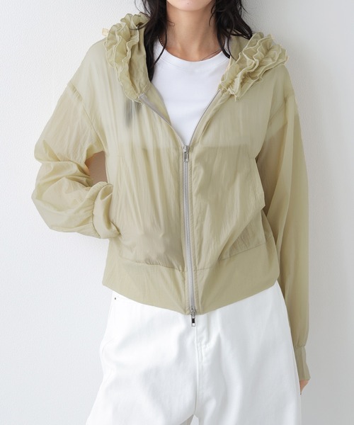 AMELY(エミリー)の「フードフリル シアーパーカー(パーカー・レディース・ベージュ/アイボリー/ブラック/ピンク・フリー)」の4枚目の写真