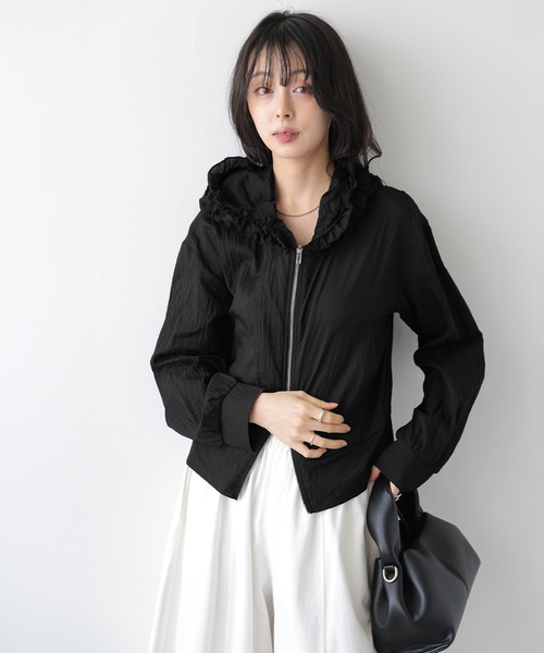 AMELY(エミリー)の「フードフリル シアーパーカー(パーカー・レディース・ベージュ/アイボリー/ブラック/ピンク・フリー)」の8枚目の写真