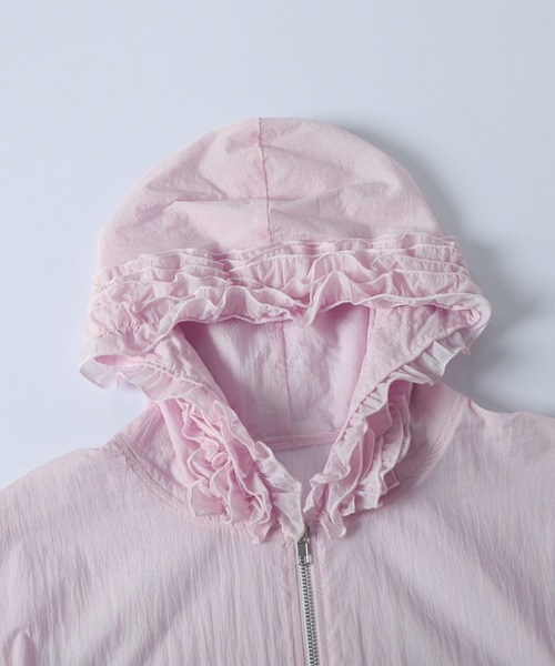AMELY(エミリー)の「フードフリル シアーパーカー(パーカー・レディース・ベージュ/アイボリー/ブラック/ピンク・フリー)」の17枚目の写真