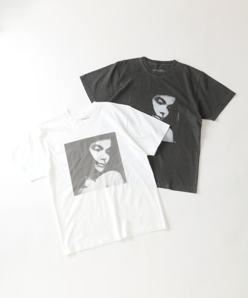 PULP/417EDIFICE（パルプフォーワンセブンエディフィス）の「BJORK PHOTO TEE "PORTRAIT" 1 by Kevin Cummins（Tシャツ/カットソー・メンズ・ホワイト/ブラック・MEDIUM/SMALL/LARGE/X-LARGE）」の21枚目の写真