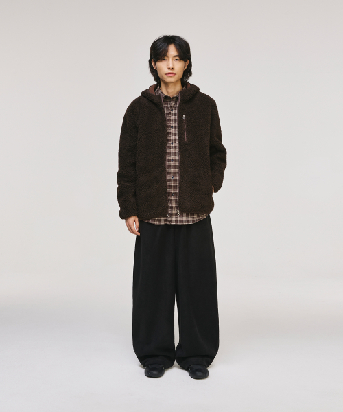 SIGNATURE（シグネチャ）の「ワイドポラポリストレーニングパンツ[ブラック]（スウェットパンツ・レディース・その他・L/M）」の6枚目の写真