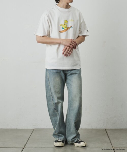 COLONY 2139（コロニートゥーワンスリーナイン）の「ConVenir/ザ・シンプソンズ/バート/サーフTシャツ（Tシャツ/カットソー・メンズ・ホワイト/ブラック・MEDIUM/LARGE）」の9枚目の写真