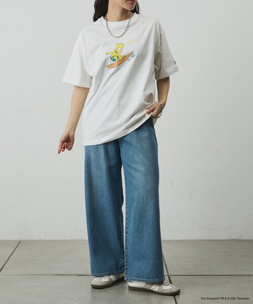 COLONY 2139（コロニートゥーワンスリーナイン）の「ConVenir/ザ・シンプソンズ/バート/サーフTシャツ（Tシャツ/カットソー・メンズ・ホワイト/ブラック・MEDIUM/LARGE）」の14枚目の写真