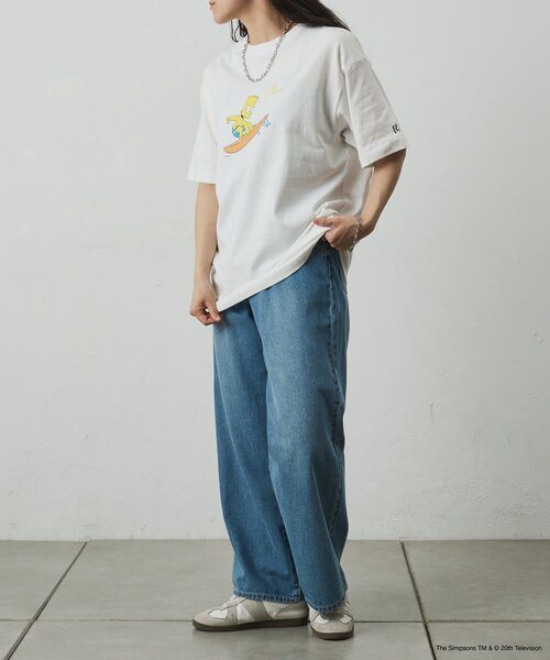 COLONY 2139（コロニートゥーワンスリーナイン）の「ConVenir/ザ・シンプソンズ/バート/サーフTシャツ（Tシャツ/カットソー・メンズ・ホワイト/ブラック・MEDIUM/LARGE）」の17枚目の写真