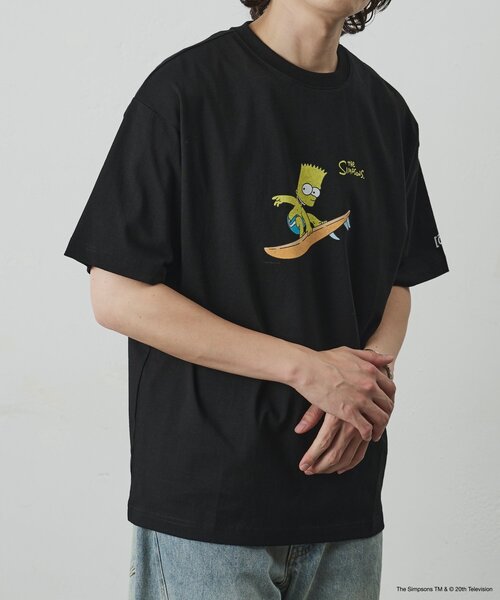 COLONY 2139（コロニートゥーワンスリーナイン）の「ConVenir/ザ・シンプソンズ/バート/サーフTシャツ（Tシャツ/カットソー・メンズ・ホワイト/ブラック・MEDIUM/LARGE）」の20枚目の写真