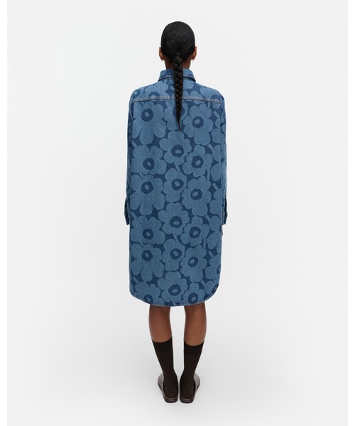 marimekko（マリメッコ）の「【Maridenim】 Nakemys Unikko / Long- shirt（シャツ/ブラウス・レディース・ネイビー・40/42/38/36/34/32）」の3枚目の写真