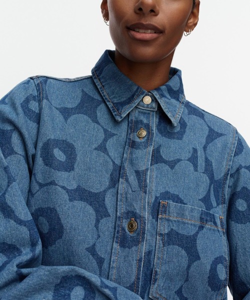 marimekko（マリメッコ）の「【Maridenim】 Nakemys Unikko / Long- shirt（シャツ/ブラウス・レディース・ネイビー・40/42/38/36/34/32）」の4枚目の写真