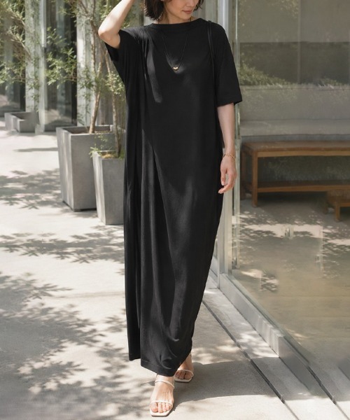 aquagarage（アクアガレージ）の「カットオフプリーツ半袖ワンピース（ワンピース・レディース・ブラック・M/R(レギュラー)）」の10枚目の写真