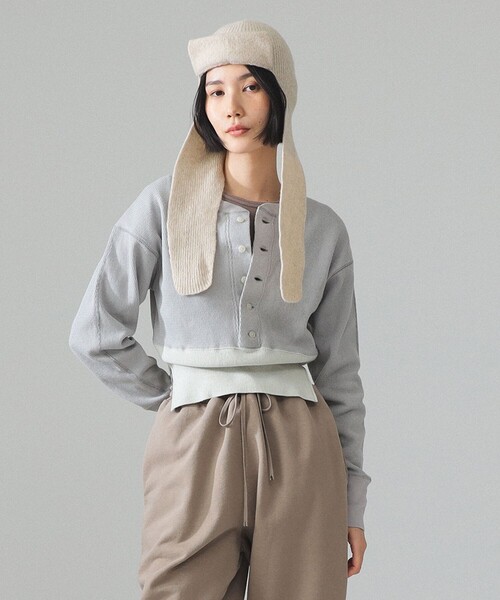 BEAMS BOY（ビームスボーイ）の「maturely / サーマル ヘンリー ロングスリーブ Tシャツ（Tシャツ/カットソー・レディース・ブラック/グレー・ONE SIZE）」の2枚目の写真