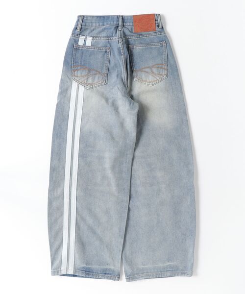 Haze Reverie(ヘイズレヴァリー)の「ダブルラインワイドバギーデニムパンツ(デニムパンツ・レディース・ブルー・SMALL/MEDIUM/LARGE)」の16枚目の写真