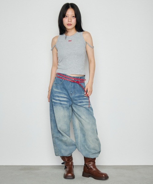 Haze Reverie(ヘイズレヴァリー)の「ダブルラインワイドバギーデニムパンツ(デニムパンツ・レディース・ブルー・SMALL/MEDIUM/LARGE)」の12枚目の写真