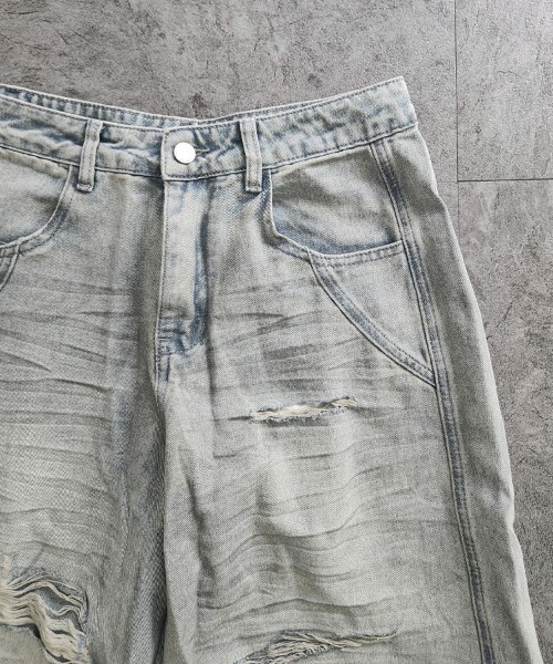 YACA(ヤーカ)の「Distressed Wide Jeans/ディストレストワイドジーンズ(デニムパンツ・レディース・ライトブルー・FREE)」の11枚目の写真