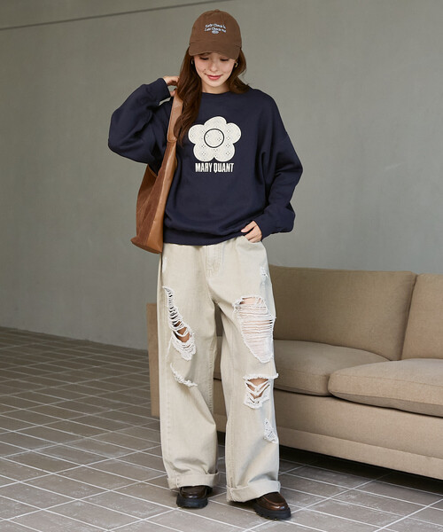 MARY QUANT(マリークワント)の「MARY QUANT × PUBLUX/マリークワント レース 異素材 デイジー アート 裏起毛 スウェット 限定展開(スウェット・レディース・グレー/ネイビー/チャコールグレー・フリ-)」の7枚目の写真
