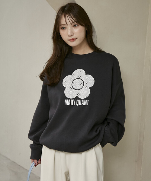 MARY QUANT(マリークワント)の「MARY QUANT × PUBLUX/マリークワント レース 異素材 デイジー アート 裏起毛 スウェット 限定展開(スウェット・レディース・グレー/ネイビー/チャコールグレー・フリ-)」の13枚目の写真