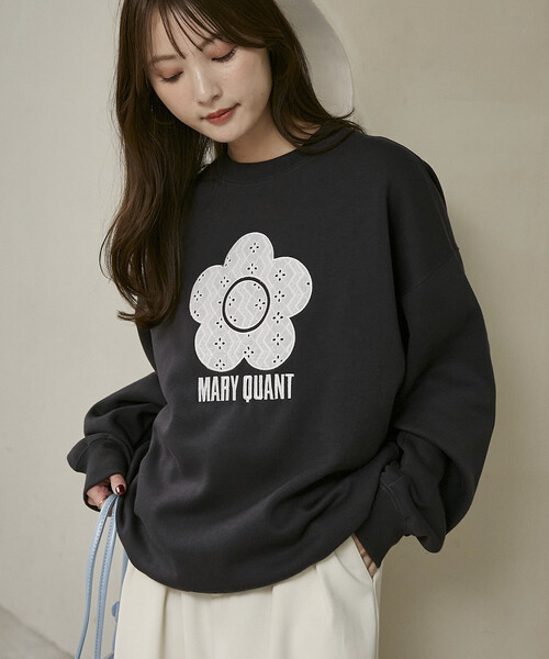MARY QUANT(マリークワント)の「MARY QUANT × PUBLUX/マリークワント レース 異素材 デイジー アート 裏起毛 スウェット 限定展開(スウェット・レディース・グレー/ネイビー/チャコールグレー・フリ-)」の15枚目の写真
