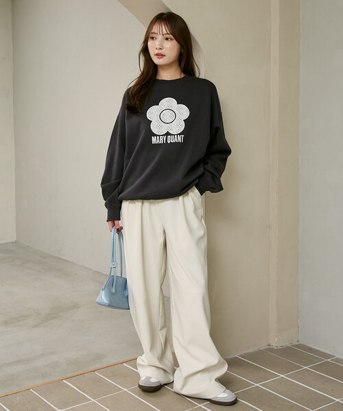 MARY QUANT(マリークワント)の「MARY QUANT × PUBLUX/マリークワント レース 異素材 デイジー アート 裏起毛 スウェット 限定展開(スウェット・レディース・グレー/ネイビー/チャコールグレー・フリ-)」の16枚目の写真