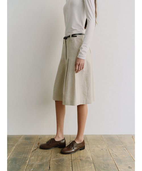 MOHAN(モハン)の「TIS STRIPE WIDE BERMUDA TROUSERS_STRIPE BEIGE(その他パンツ・レディース・ベージュ・SMALL/MEDIUM)」の5枚目の写真