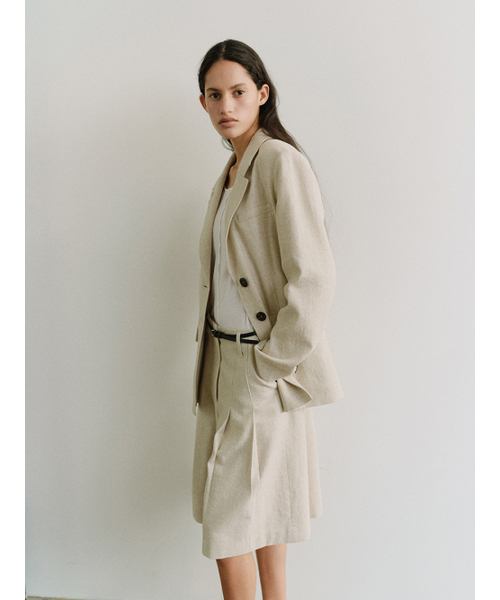 MOHAN(モハン)の「TIS STRIPE WIDE BERMUDA TROUSERS_STRIPE BEIGE(その他パンツ・レディース・ベージュ・SMALL/MEDIUM)」の6枚目の写真