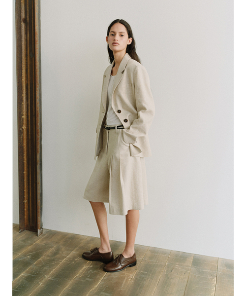 MOHAN(モハン)の「TIS STRIPE WIDE BERMUDA TROUSERS_STRIPE BEIGE(その他パンツ・レディース・ベージュ・SMALL/MEDIUM)」の7枚目の写真