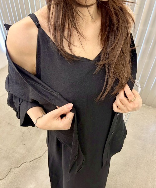 Chick(チック)の「前結びシャツ×キャミソールワンピースセット(ワンピース・レディース・ブラック/アイボリー・FREE)」の10枚目の写真